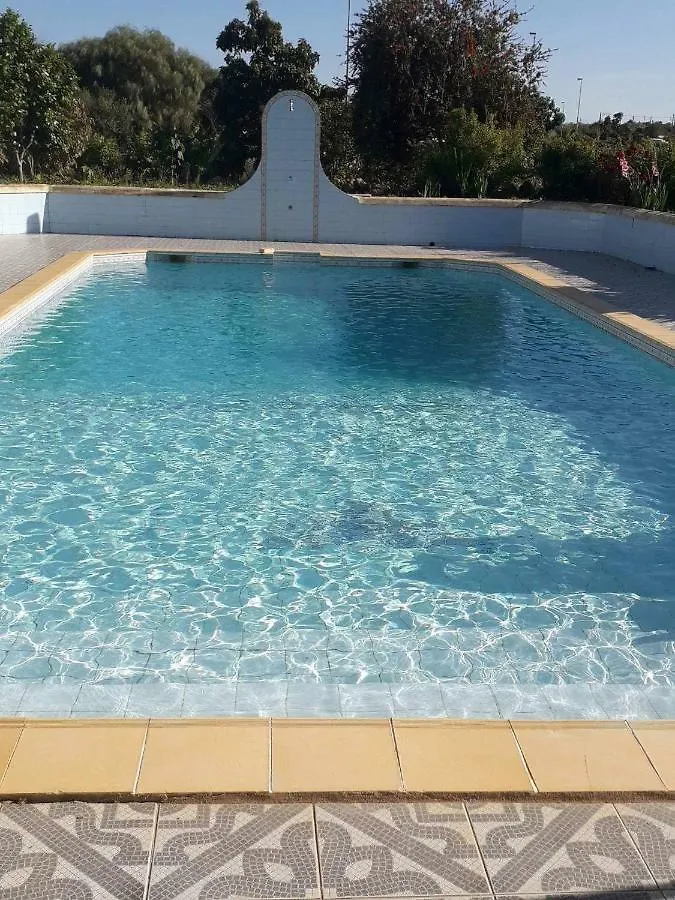 Villa Vivenda Diniz Silves